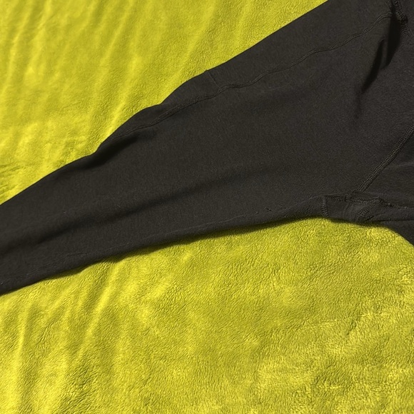 BEYOND YOGA Everyday Space Dye High Waist Pocket Leggings Sz Large SNAGGED - Picture 4 of 7